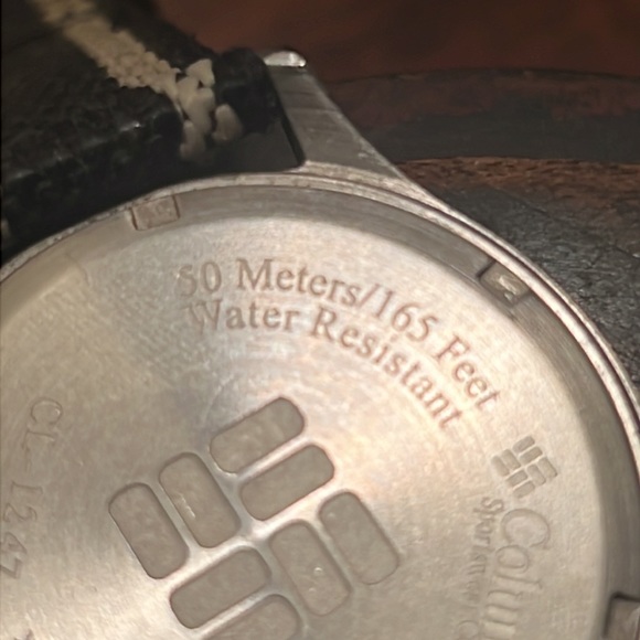 Columbia CL-1247 Silver Men’’ Watch w/Date - Picture 6 of 8